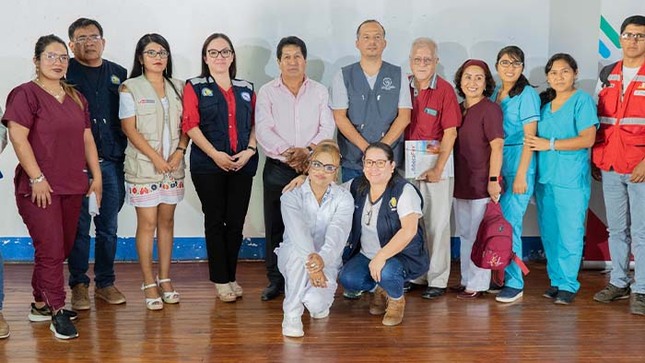 Con el objetivo de fortalecer y tomar conciencia a la población sobre los efectos de la propagación y el impedimento de la fumigación contra el dengue.