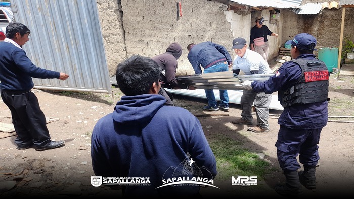 Ayuda Humanitaria a vecinos que fueron perjudicados en incendio
