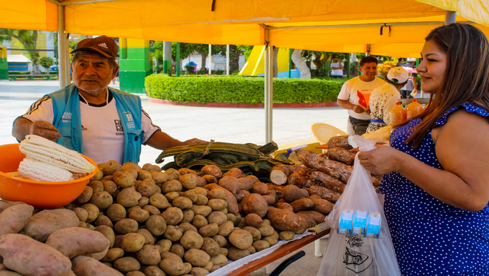 Una combinación de nutrición, economía y salud para el beneficio de nuestra población. 