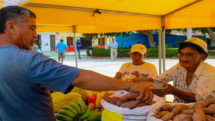 Una combinación de nutrición, economía y salud para el beneficio de nuestra población. 