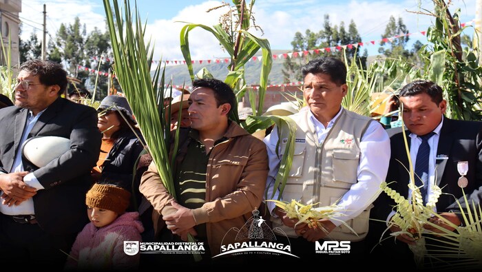 ¡¡ Domingo de Ramos, Sapallanga se viste de tradición y devoción !!