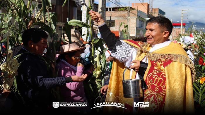 ¡¡ Domingo de Ramos, Sapallanga se viste de tradición y devoción !!