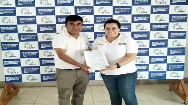 Alcalde firma convenio con PRONATEL para equipar y proveer de acceso gratuito de internet