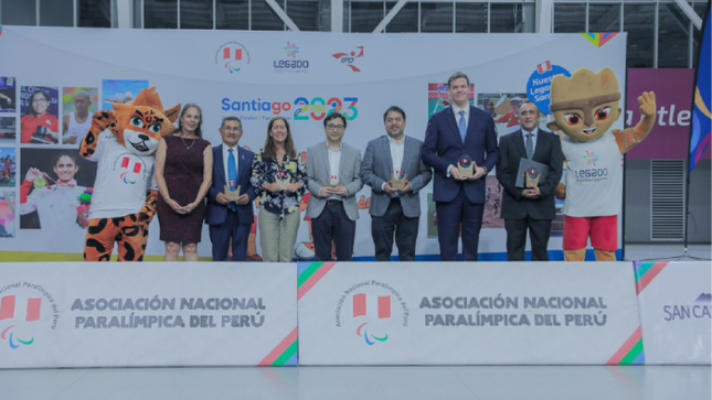 premiación Asociación Paralímpica del Perú