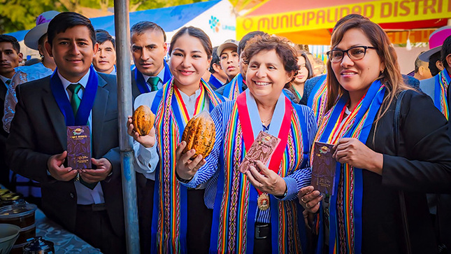 Exitosa participación de la MPLC en el II festival nacional de la palta Limatambo 2024