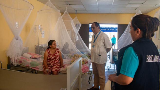 Minsa instala modernas carpas para reforzar atención de pacientes con dengue en puestos de salud de la región Ica