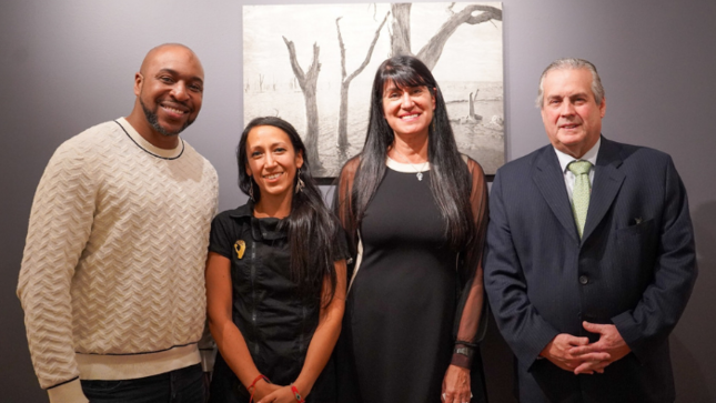 Inauguran exhibición multicultural de la peruana Natalia Revilla en la Galería de Arte de la Embajada del Perú en los Estados Unidos