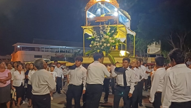 Homenaje a Cristo Yacente