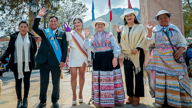 Mujeres lideres Caylloma