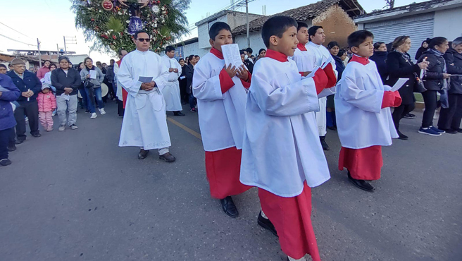 Procesión del señor crucificado en cajabamba