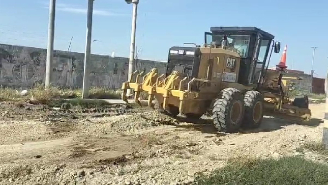nivelado de terreno en la Zona Industrial II