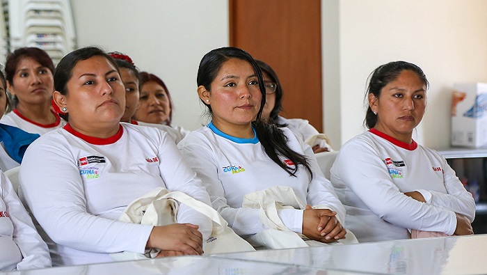 Cuna Más promueve la participación laboral de las mujeres con la provisión del servicio de cuidado infantil  (4)