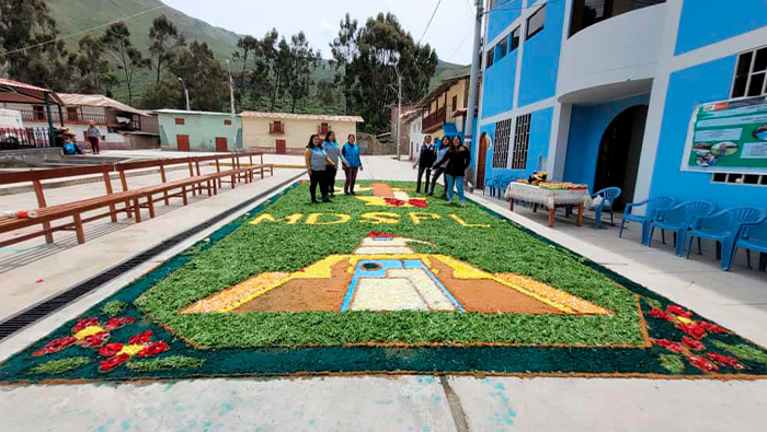 Gran recibimiento al Corpus Christi por la Municipalidad Distrital de San Pedro de Laraos