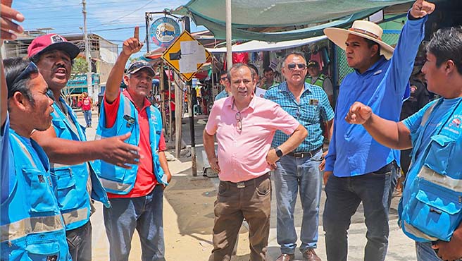 Alcalde de Paita anuncia reubicación de paraderos y ambulantes informales