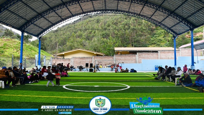 INAUGURACIÓN DEL PRIMER GRASS SINTÉTICO