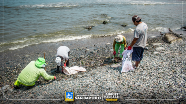  ¡Cuidando nuestras playas en San Bartolo! 