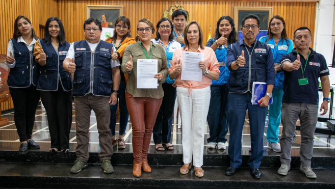 La alcaldesa de Lince, Malca Schnaiderman, se reunió con la delegación de la DIRIS Lima Centro, a cargo de la Dra, Delia Dávila.