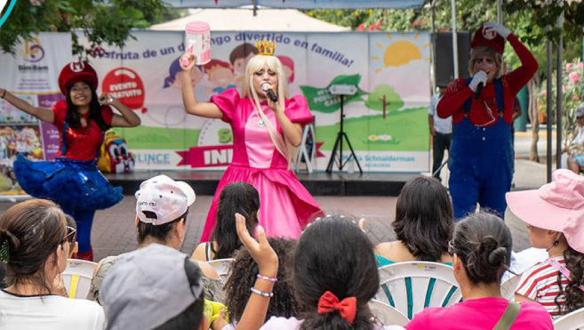 "Diversión para los niños linceños"