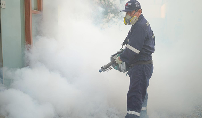 03-04-24 fumigacion en la molina_0001_fumigacion4