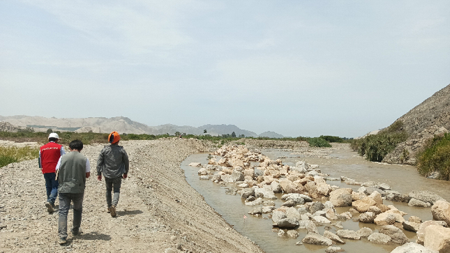 La Contraloría General advirtió a la Municipalidad Distrital de Paramonga que los riesgos identificados en la ejecución de la obra de Rehabilitación del cauce del río Fortaleza en los sectores de Caballete, Miguelito, Sigual, Manzueto y Lampay podrían afectar la continuidad del proceso y el logro de los objetivos, además podrían ocasionar perjuicio económico a la entidad.