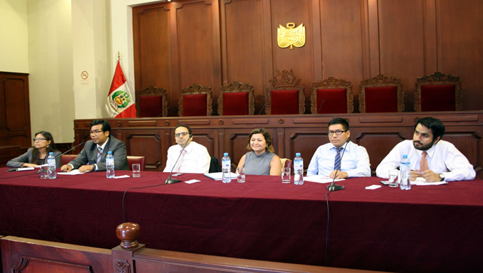 Asesores jurisdiccionales del TC comparten experiencias de sus estudios en el extranjero