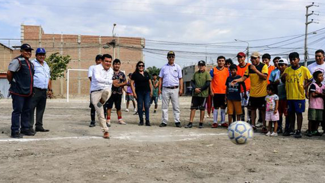 ¡Antes lleno de basura, ahora un espacio para el deporte!