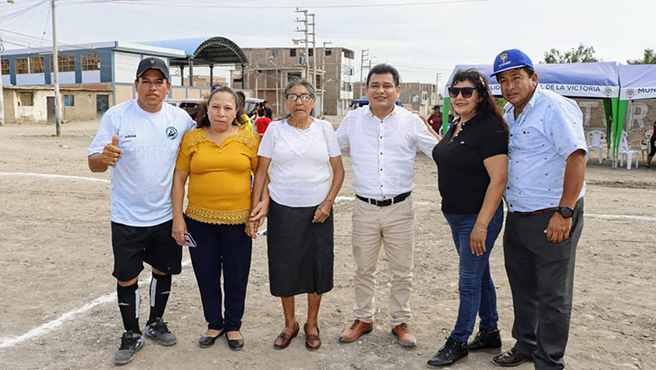 ¡Antes lleno de basura, ahora un espacio para el deporte!