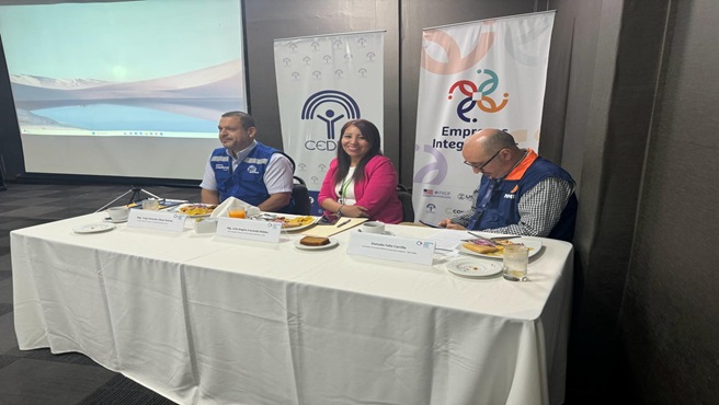 La DRTPE Piura participo en encuentro empresarial organizado por el Programa Nacional de Empleo "Jóvenes Productivos" y Cedro.