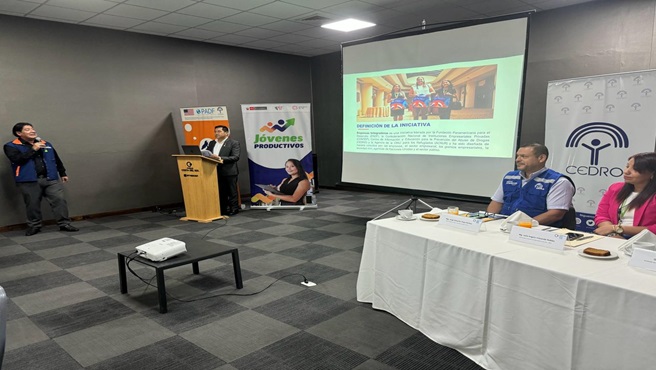 La DRTPE Piura participo en encuentro empresarial organizado por el Programa Nacional de Empleo "Jóvenes Productivos" y Cedro.