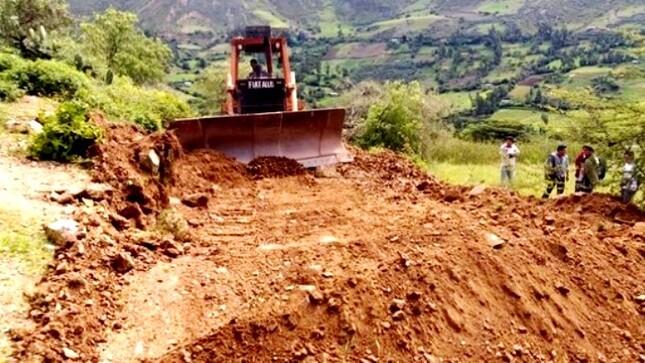 Transportes: Firma de convenios con municipalidades atenderá emergencias viales