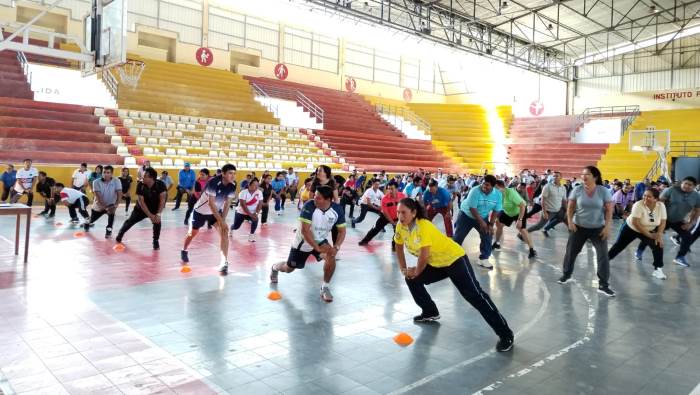 240 profesionales del deporte fueron capacitados por el GORE Piura