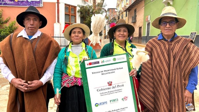 Los títulos de formalización fueron gestionados por el MIDAGRI en articulación con el GORE Huánuco.