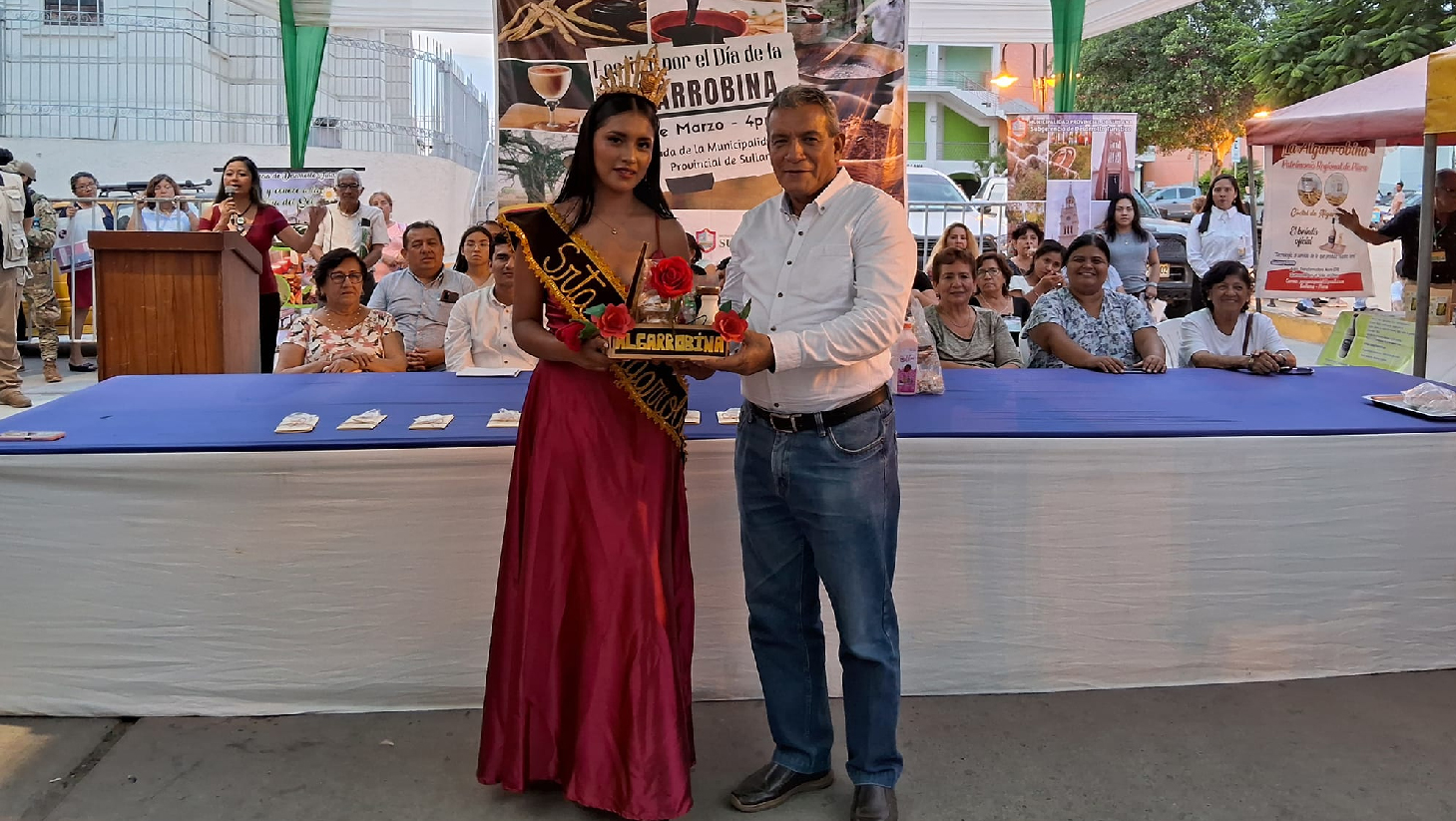 feria por el Día De La Algarrobina