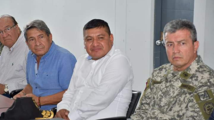 Foto Anuncian vuelos turísticos Perú - Ecuador