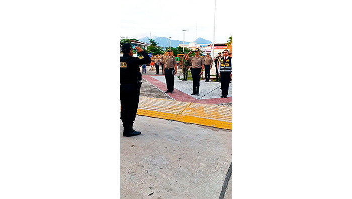 Jefe de la RegiΓ³n Policial San MartΓn, presenta "El Plan de Operaciones por Semana Santa en la provincia de San MartΓn"