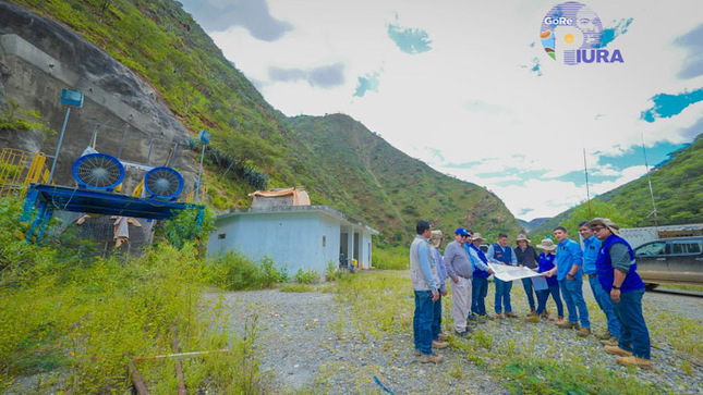 GORE Piura entrega terreno para iniciar obra de caminos y accesos del PEIHAP