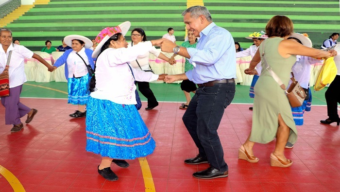 celebraciΓ³n del 36Β° aniversario de los comedores populares