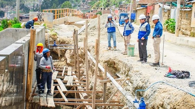 Por disposición del gobernador regional Percy Godoy continúa la obra de la vía libertadores en Andahuaylas