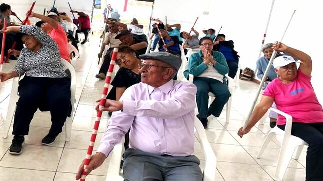 GORE impulsa reactivación de centros integrales para adultos mayores