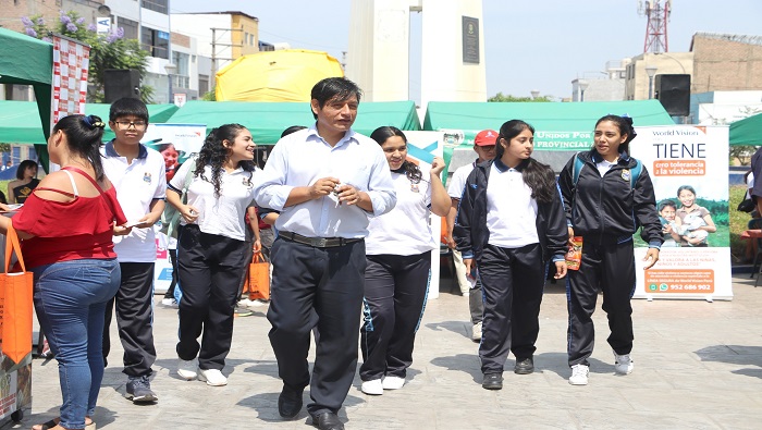 Con gran acogida se realizó Primera Feria Vocacional "EXPOEDUCA"