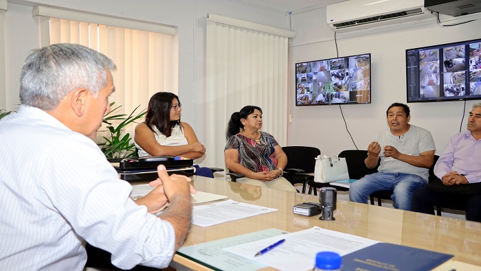 Alcalde Provincial Fernando Cárdenas firmó convenio con el CETPRO - Huaral para impulsar la educación técnico productiva