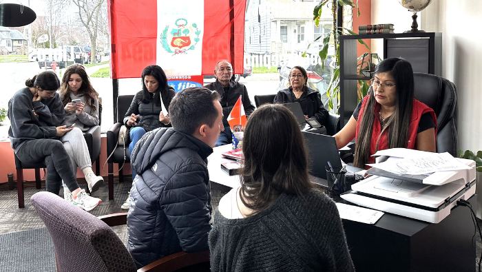 Consulado General del Perú en Chicago atiende a compatriotas residentes en Milkwaukee