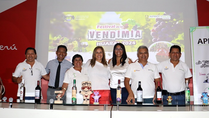 En el auditorio de Promperú se anuncia "Festival de la Vendimia 2024"