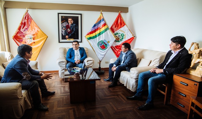 TRABAJO ARTICULADO PARA LA RECONSTRUCCIÓN DEL MURO AFECTADO POR LAS INTENSAS LLUVIAS, REGISTRADOS EN NUESTRO DISTRITO.