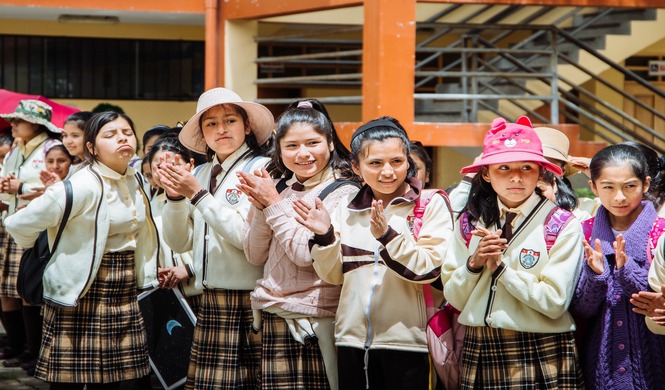 ESTUDIANTES DE LA I.E. VIRGEN DEL CARMEN CONTARÁN CON NUEVAS AULAS PARA REALIZAR DIFERENTES TALLERES QUE COMPLEMENTEN SU APRENDIZAJE.