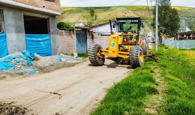 MUNICIPALIDAD DE SAN JERÓNIMO REINICIA CON LOS TRABAJOS DE MEJORAMIENTO DE EMPALME DE LOS CAMINOS VECINALES EN LOS CENTROS POBLADOS.