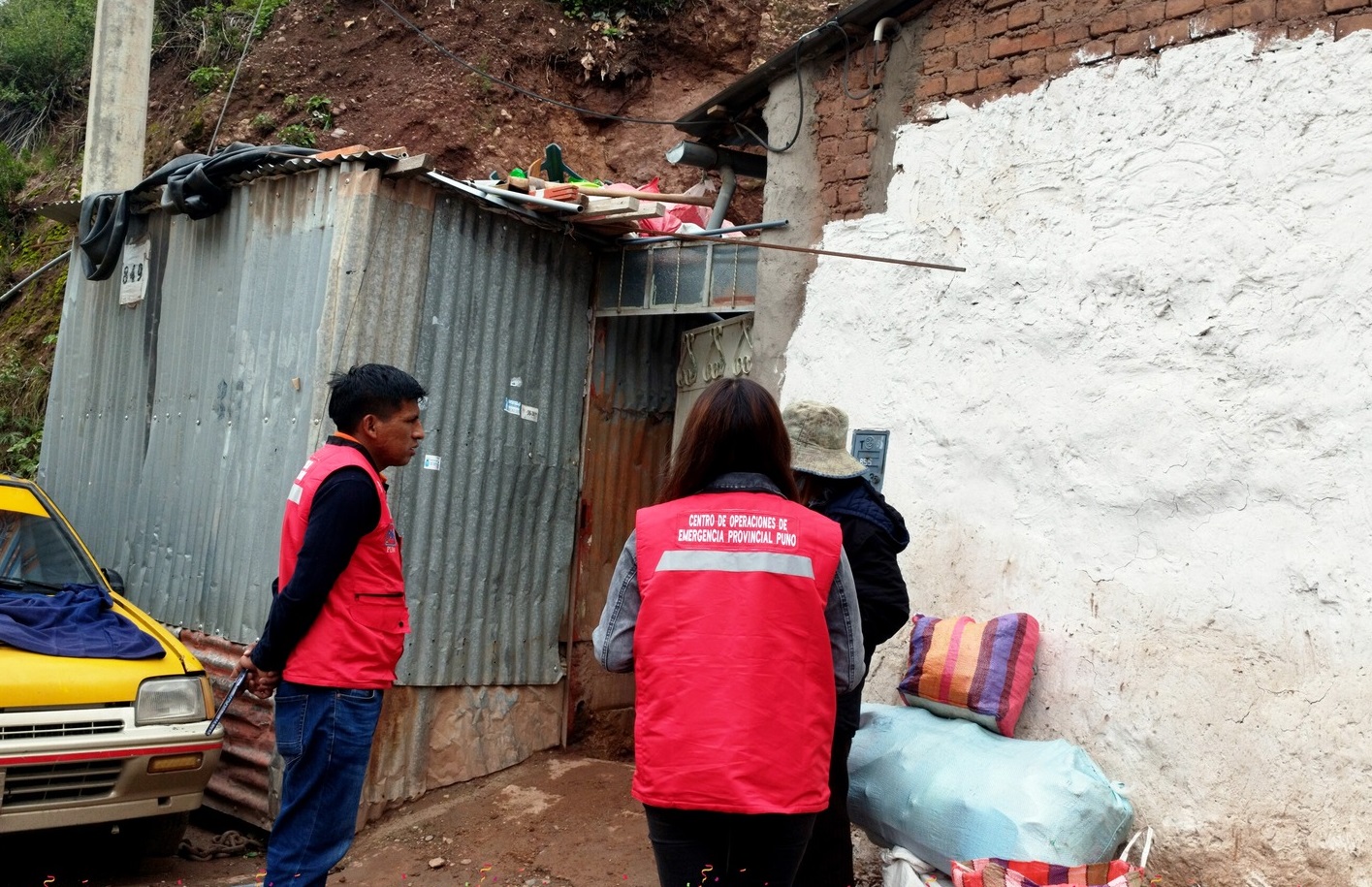 Deslizamiento de piedra de gran magnitud ante fuertes precipitaciones pluviales
