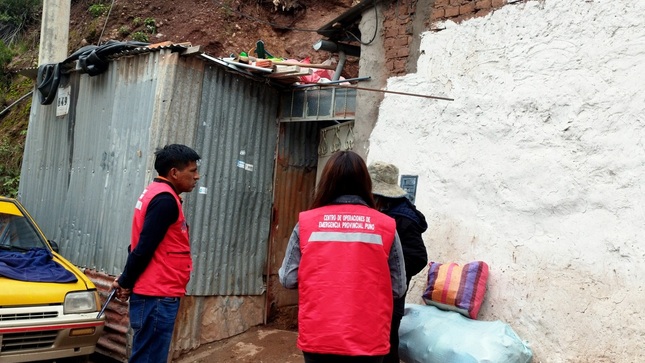 Deslizamiento de piedra de gran magnitud ante fuertes precipitaciones pluviales