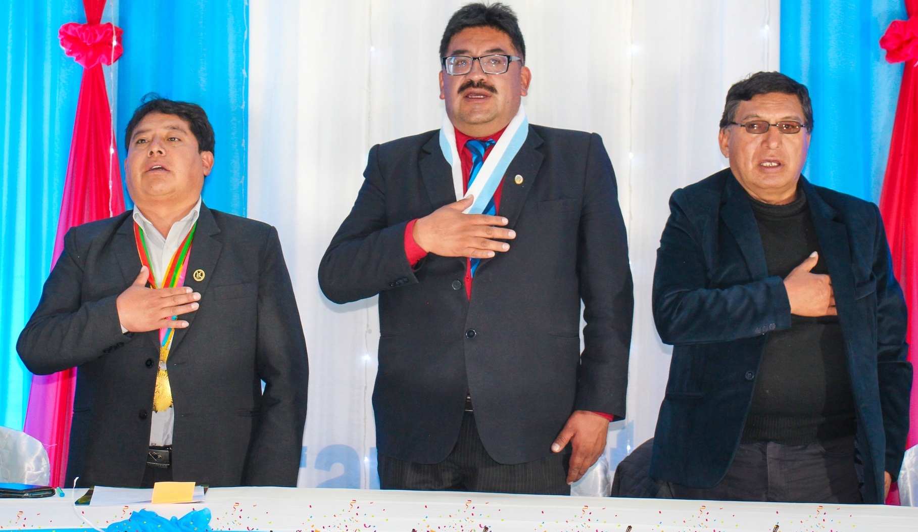 Regidor de la Municipalidad Provincial de Puno, participó de la serenata a Rosendo Huirse en Santa Rosa - Melgar