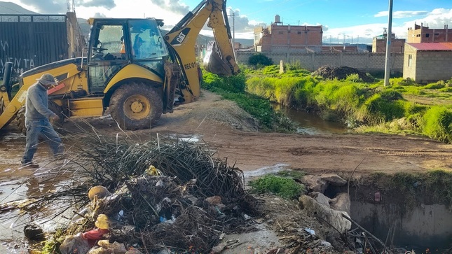 Se realizan trabajos de limpieza en distintos puntos de la ciudad a cargo de la Sub Gerencia de Defensa Civil y Gestión del riesgo